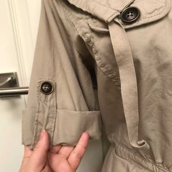 Safaris style Loft tan jacket - Picture 2 of 8